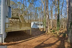 1518 Hillside Dr SE, Conyers, GA 30094 - Photo 9