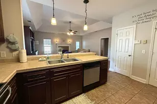 1145 Golf Club Rd, Statesboro, GA 30458 - Photo 9