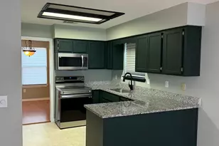 203 Millers Trace, Saint Marys, GA 31558 - Photo 5