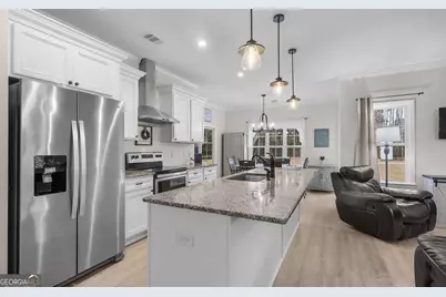 615 Meinhard Road, Port Wentworth, GA 31407 - Photo 9