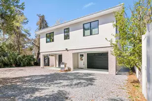 669 Arnold Ln, Saint Simons, GA 31522 - Photo 1