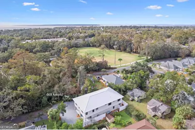 669 Arnold Lane, Saint Simons, GA 31522 - Photo 3