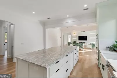 669 Arnold Lane, Saint Simons, GA 31522 - Photo 11