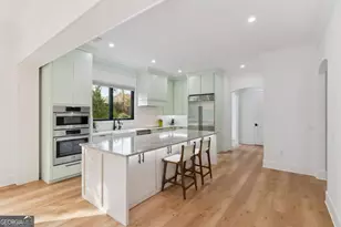 669 Arnold Ln, Saint Simons, GA 31522 - Photo 9