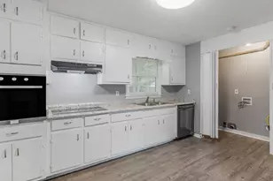 836 Oakdale Dr, Forest Park, GA 30297 - Photo 11