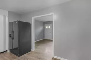 836 Oakdale Dr, Forest Park, GA 30297 - Photo 13