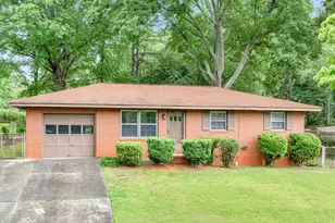 836 Oakdale Dr, Forest Park, GA 30297 - Photo 1