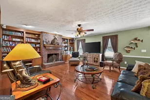 356 Carnation Dr, Social Circle, GA 30025 - Photo 9