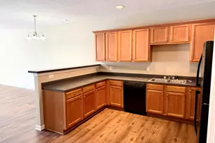 8330 Oakley Cir, Union City, GA 30291 - Photo 7