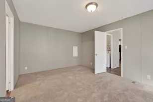 5458 Rolling Oak Ln, Buford, GA 30518 - Photo 9