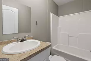 5458 Rolling Oak Ln, Buford, GA 30518 - Photo 17