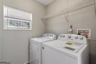 5458 Rolling Oak Ln, Buford, GA 30518 - Photo 21