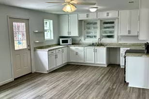 7468 George Deen Rd, West Green, GA 31567 - Photo 5