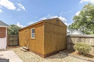 234 Sedgebrooke Dr, Warner Robins, GA 31088 - Photo 9