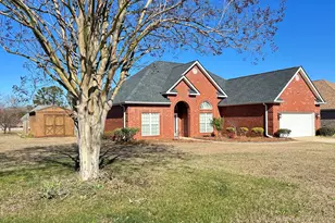 234 Sedgebrooke Dr, Warner Robins, GA 31088 - Photo 3