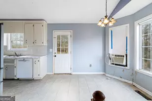 12 Creek Bend Ct SW, Euharlee, GA 30120 - Photo 7