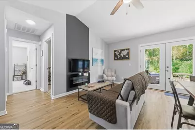 146 Winstead Drive, Brunswick, GA 31525 - Photo 5