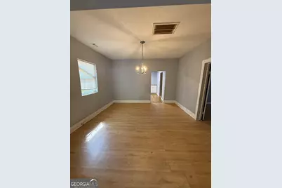 1006 West College Street Extension, Griffin, GA 30224 - Photo 3