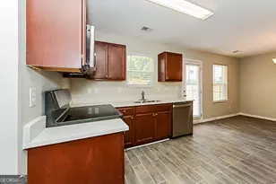 11116 Shadow Creek Terrace, Hampton, GA 30228 - Photo 5