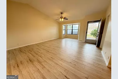 204 Westgate Circle, Saint Marys, GA 31558 - Photo 3