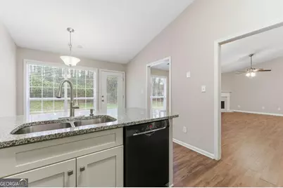 1375 Avalon Drive, Lawrenceville, GA 30044 - Photo 7