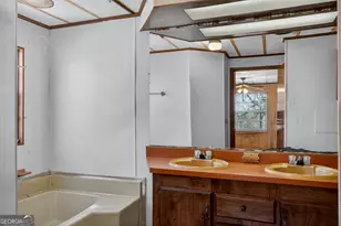 1605 Bartley Rd, Lagrange, GA 30240 - Photo 9