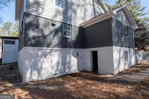 1471 Centra Villa Dr SW, Atlanta, GA 30311 - Photo 3
