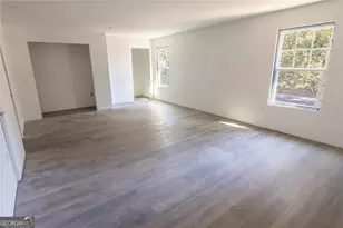 1471 Centra Villa Dr SW, Atlanta, GA 30311 - Photo 7