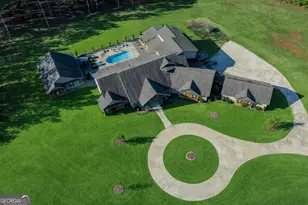 2161 Bear Creek Rd, Moreland, GA 30259 - Photo 3