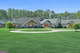 2161 Bear Creek Rd, Moreland, GA 30259 - Photo 13