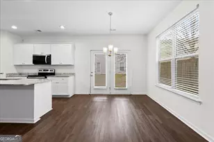 421 Lossie Ln, McDonough, GA 30253 - Photo 9