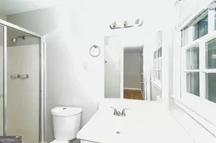 2693 Stoneview Terrace, East Point, GA 30344 - Photo 11