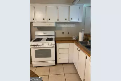 132 Fourth Street, Milledgeville, GA 31061 - Photo 5