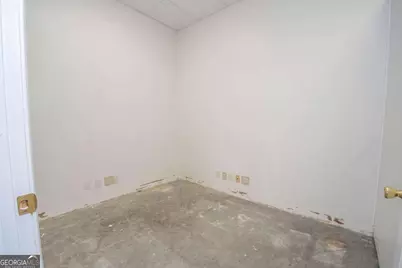 101 New Franklin Road #OFFICE SPACE B, Lagrange, GA 30240 - Photo 15