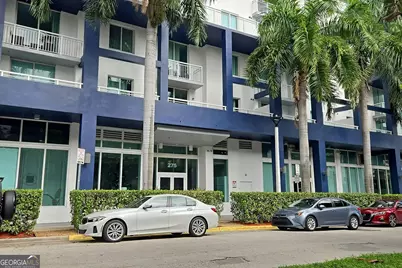 275 NE 18th Street #504, Miami, FL 33132 - Photo 3