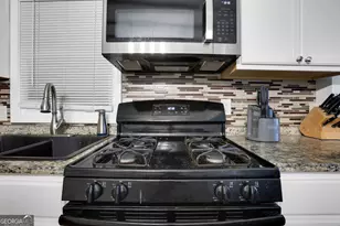 2634 Birch Street SE, Smyrna, GA 30080 - Photo 11