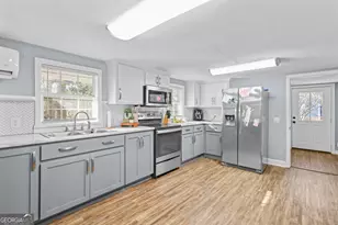 512 Tillman St, Odum, GA 31555 - Photo 13