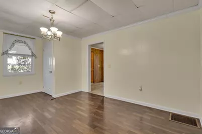 200 Peachtree Street, Lagrange, GA 30240 - Photo 11