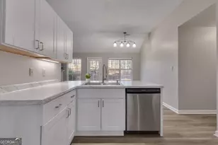 115 Park Timbers Dr, Sharpsburg, GA 30277 - Photo 17