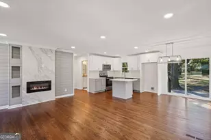 2198 Lower Roswell Rd, Marietta, GA 30068 - Photo 5