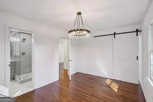 2198 Lower Roswell Rd, Marietta, GA 30068 - Photo 13