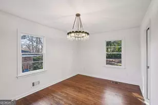 2198 Lower Roswell Rd, Marietta, GA 30068 - Photo 9