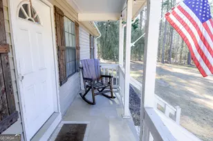 741 Howell Rd, Zebulon, GA 30295 - Photo 15