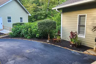 299 Celestial Cir, Clayton, GA 30525 - Photo 7