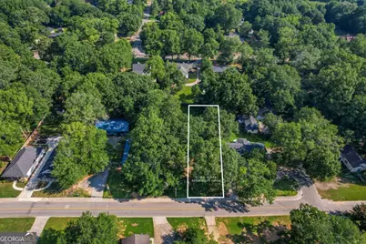 1015 H Davis Street #H, Monroe, GA 30655 - Photo 7