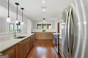 614 Palmetto St, Saint Simons, GA 31522 - Photo 17