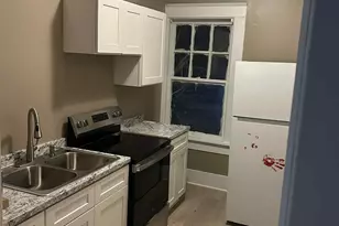 1049 Birch St, Macon, GA 31204 - Photo 3