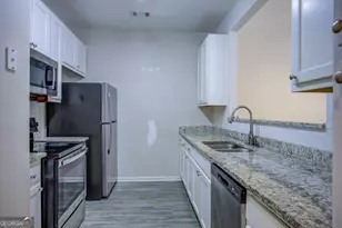 7669 Commerce Ct, Riverdale, GA 30296 - Photo 11