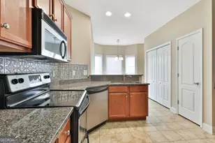 227 Village Park Dr, Newnan, GA 30265 - Photo 13