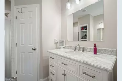 120 E Killian Street, Canton, GA 30114 - Photo 17